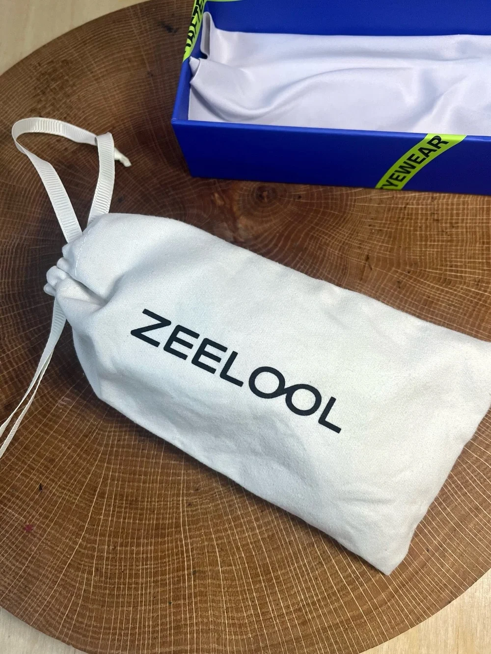 Zeelool make bold